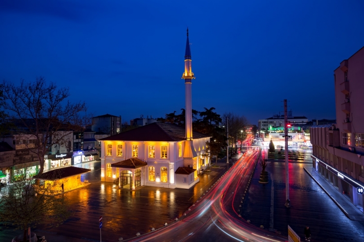 Orhan Camii (Large).jpg