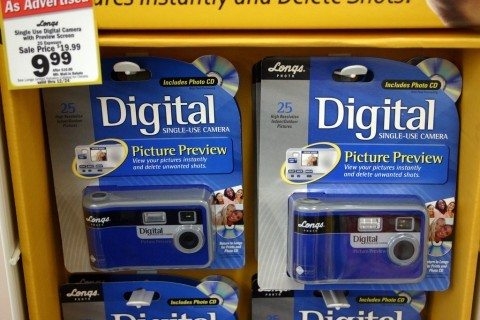 disposable-digital-cameras-480x320.jpg.e7ba06941b9075ff4870efecdd23b29b.jpg