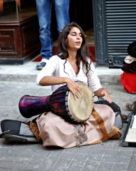 İstiklalden...