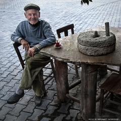 Çay, sigara..